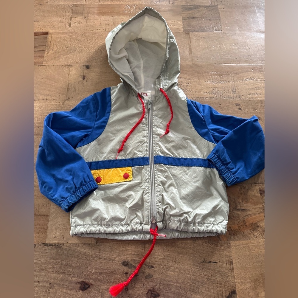 Vintage colorblock Hooded windbreaker Jacket with Blue Sleeves size 3 years